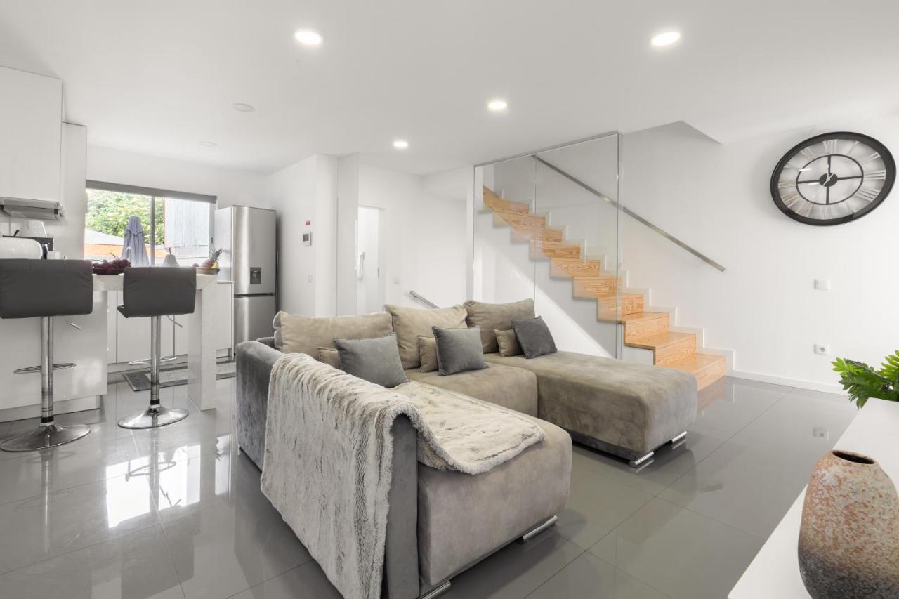 Host Wise - Spacious Noble Apartaments Ace Location Porto Zewnętrze zdjęcie