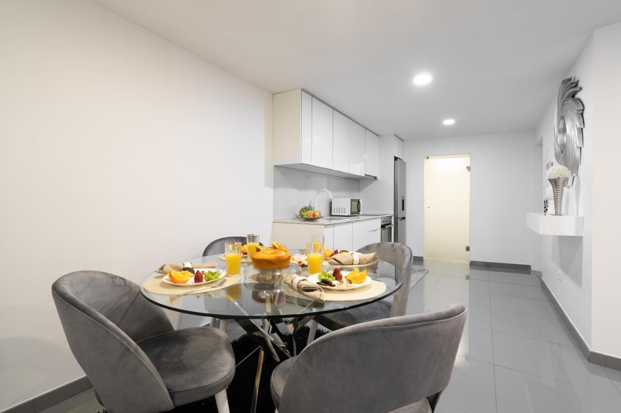 Host Wise - Spacious Noble Apartaments Ace Location Porto Zewnętrze zdjęcie