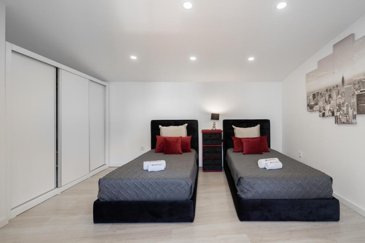 Host Wise - Spacious Noble Apartaments Ace Location Porto Zewnętrze zdjęcie